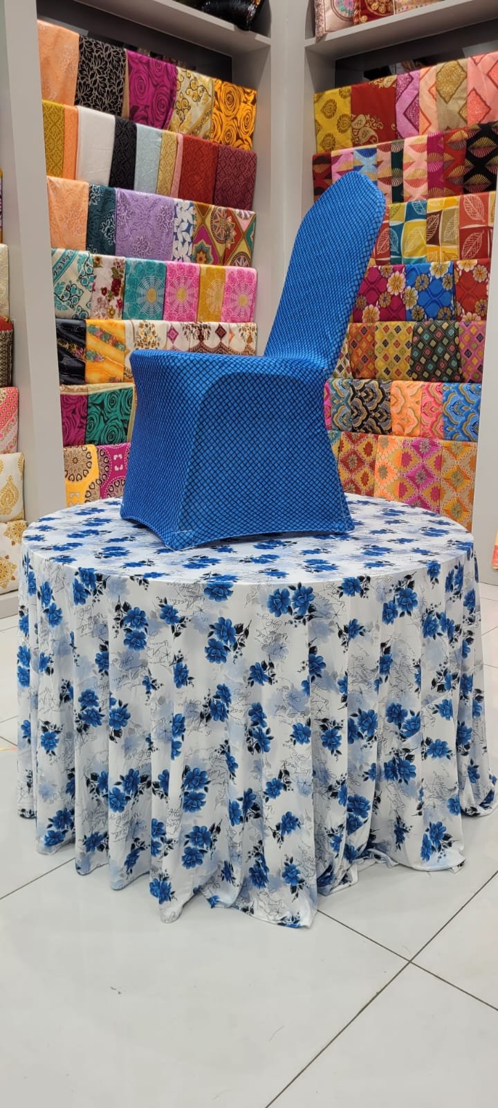 MATCHING ROUND TABLE AND CHAIR COVERS